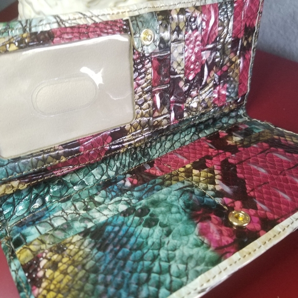 Brahmin Komodo Melbourne Ady Wallet NWT - Picture 6 of 13